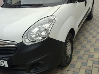 Opel Combo foto 2