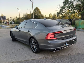 Volvo S90 foto 4