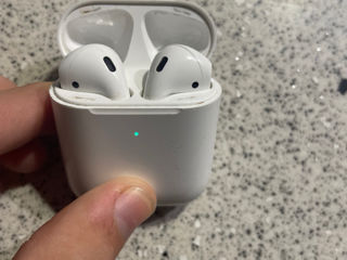 Продаю AirPods 1 foto 3