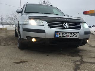 Volkswagen Passat foto 2