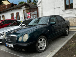 Mercedes E-Class