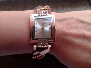 Женские-стильные-элегантные наручные часы. foto 5