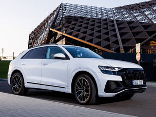 Audi Q8 foto 3