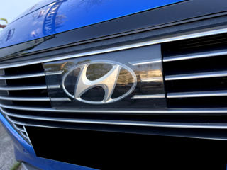 Hyundai IONIQ foto 18