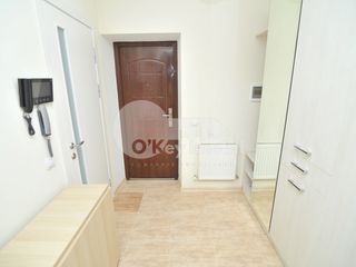 Centrul orașului ! Apartament spațios cu 3 dormitoare+salon, 1200 € ! foto 16