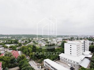 Apartament cu 3 camere, 85 m², Buiucani, Chișinău foto 19