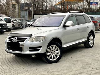 Volkswagen Touareg foto 3