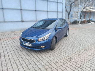 KIA Ceed foto 2