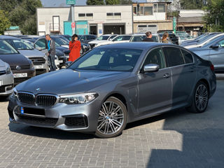 BMW 5 Series foto 4