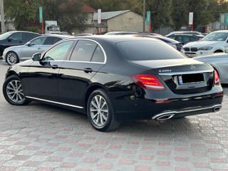 Mercedes E-Class foto 3