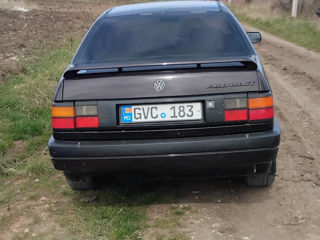 Volkswagen Passat foto 4