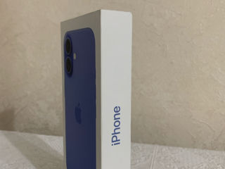 iPhone 16 256 GB foto 2