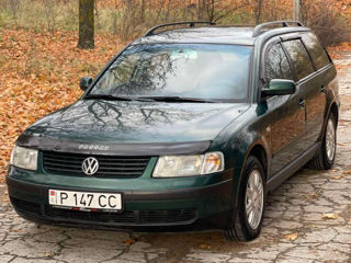 Volkswagen Passat foto 2