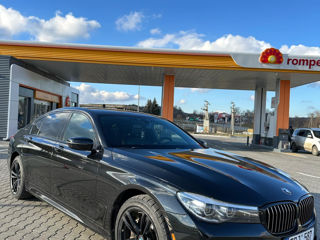 BMW 7 Series foto 5