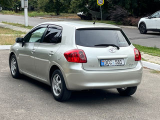 Toyota Auris foto 6