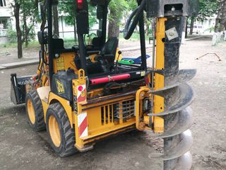 servicii de excavator JCB 1, efectuam lucrari de terasament, evacuam deseuri de constructie ,pamint foto 9