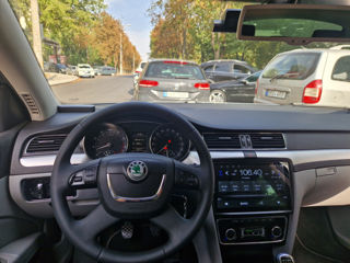 Skoda Superb foto 8