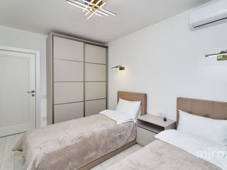 Apartament cu 3 camere, 77 m², Centru, Chișinău foto 6