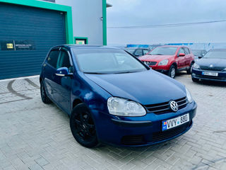 Volkswagen Golf foto 2