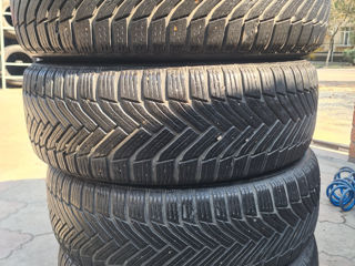 Продам 215/65 R16 Michelin foto 1