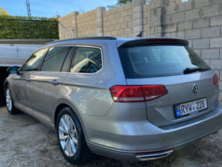 Volkswagen Passat foto 7