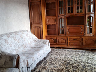 Apartament cu 2 camere, 53 m², Botanica, Chișinău foto 4