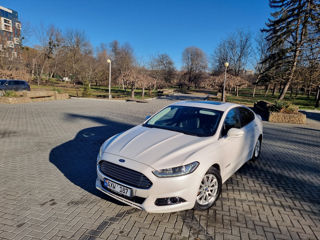 Ford Mondeo foto 2