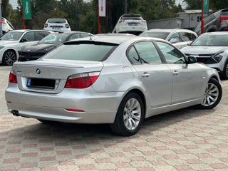 BMW 5 Series foto 4