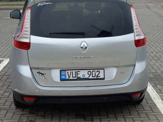 Renault Grand Scenic foto 3