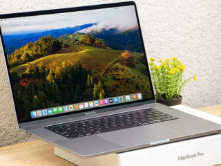 Apple MacBook Pro 16 Late 2019/ Core I7 9750H/ 16Gb Ram/ Radeon 5300M/ 500Gb SSD/ 16" Retina/ 100C!! foto 2