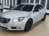 Opel Insignia foto 2