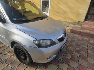 Mazda 2 foto 8