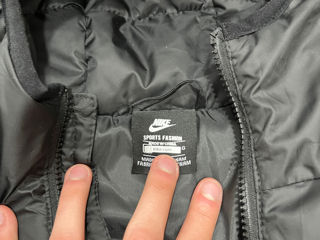 Scurta Nike puffer neagra foto 3