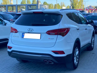 Hyundai Santa FE foto 4