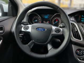 Ford Focus foto 11