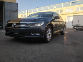 Volkswagen Passat foto 8