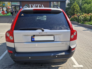 Volvo XC90 foto 2