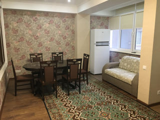 Apartament cu 2 camere, 68 m², Buiucani, Chișinău