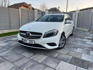 Mercedes A-Class foto 2