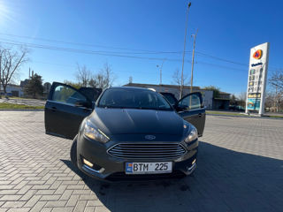 Ford Focus foto 6