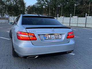 Mercedes E-Class foto 4