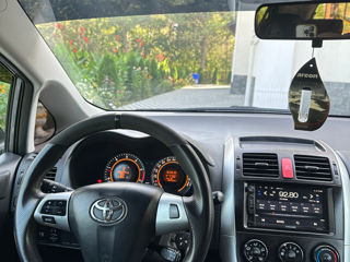 Toyota Auris foto 6