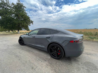 Tesla Model S foto 7