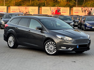 Ford Focus foto 1