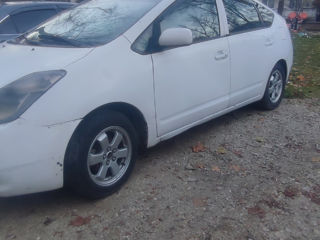 Toyota Prius foto 4