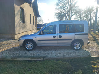 Opel Combo foto 4