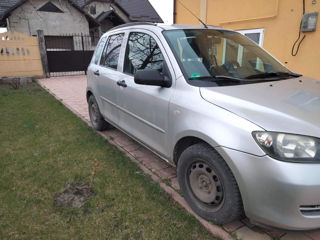 Mazda 2 foto 3