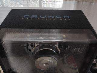 Sabwoofer Crunch original SUA 600wat+ două usilitele  numai că trebuie reparate le dau gratis