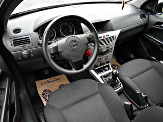 Opel Astra foto 6