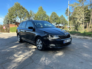 Skoda Fabia foto 2